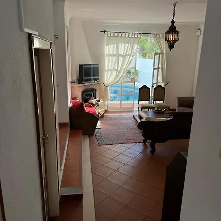 46 Lagos
